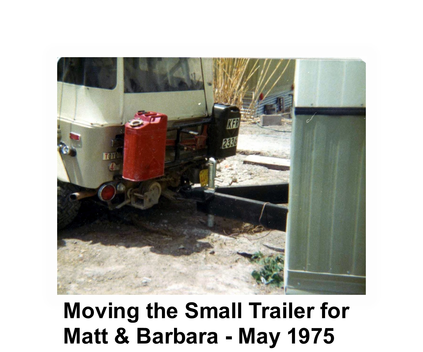043 1975 Moving the Small Trailer for Matt & Barbara - May 1975-Small.jpg