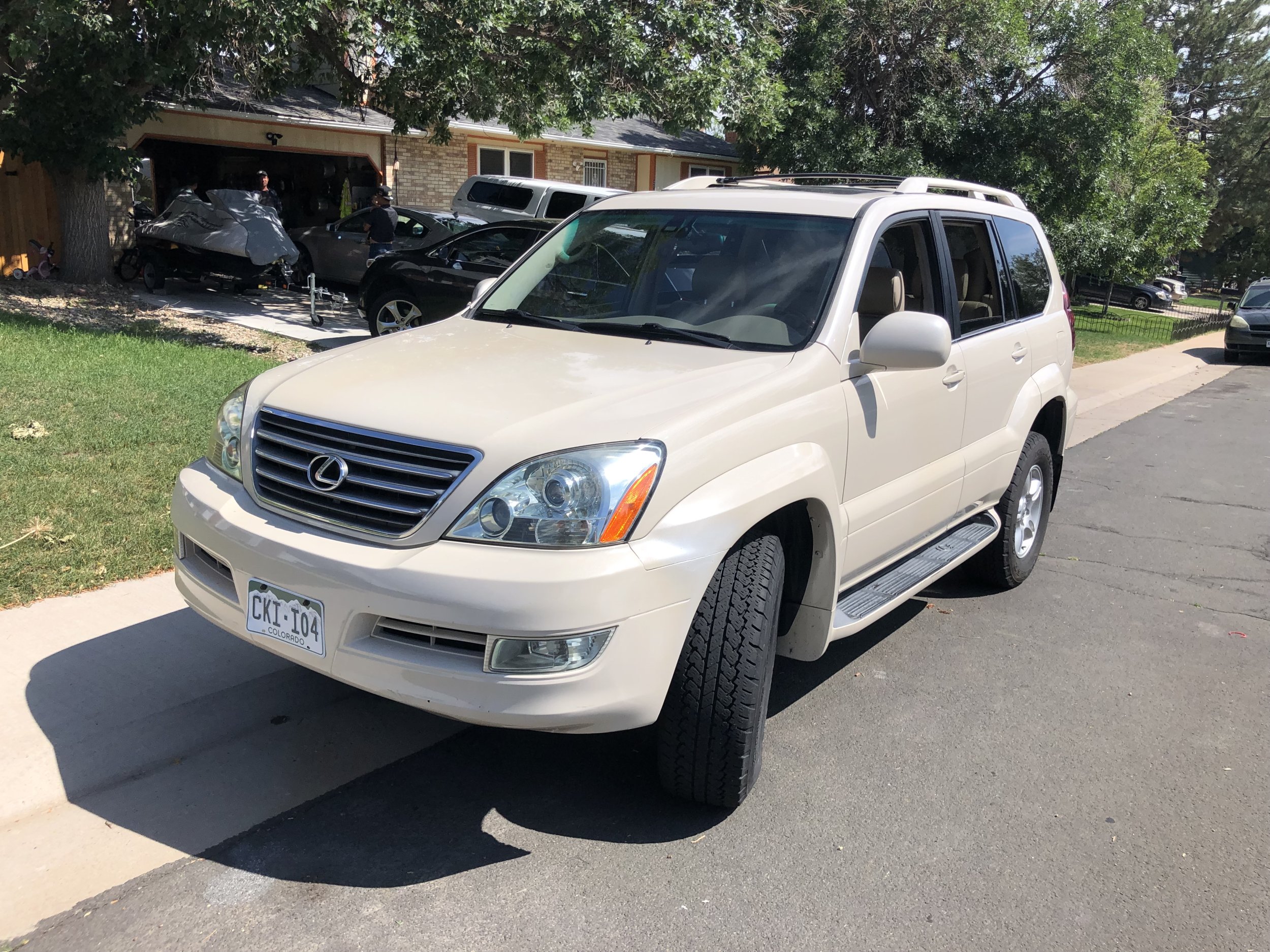 2003 GX470 Pics by Daniel (9).jpg