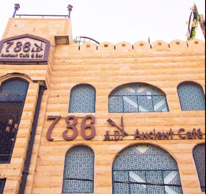 736.jpg