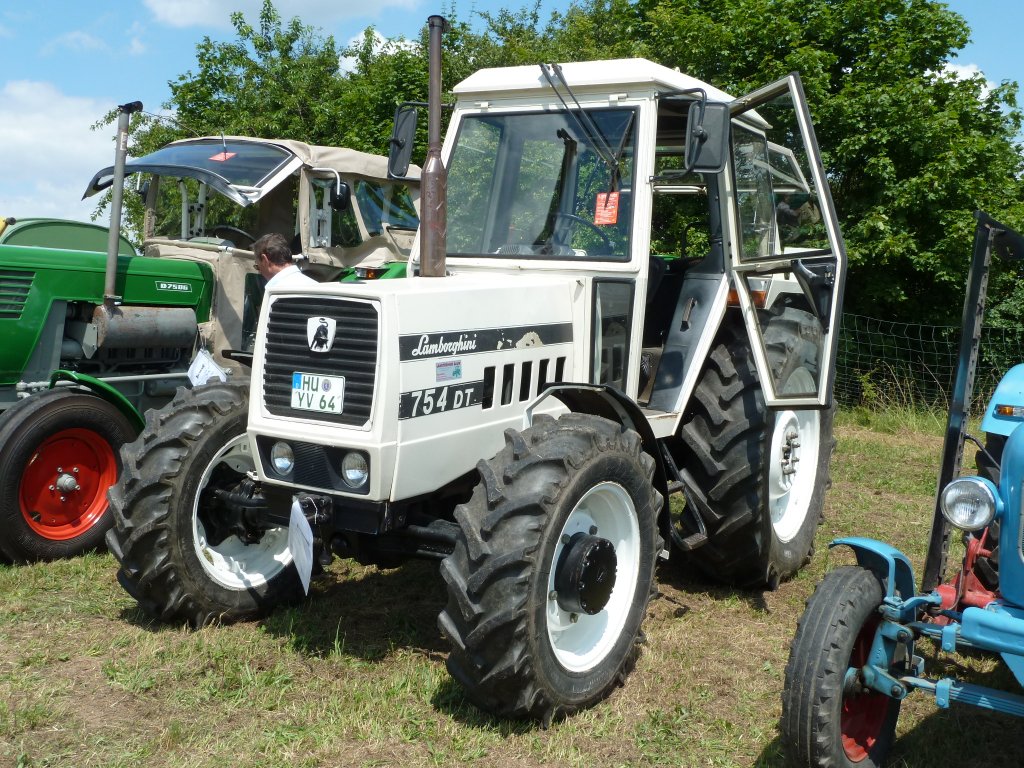 Lamborghini-754.jpg