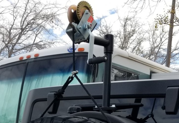 spare tire lift.jpg