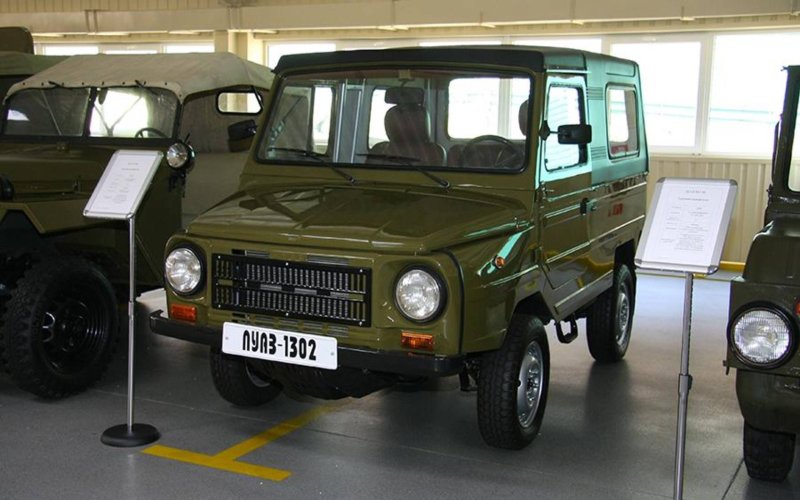 luaz1302.jpg