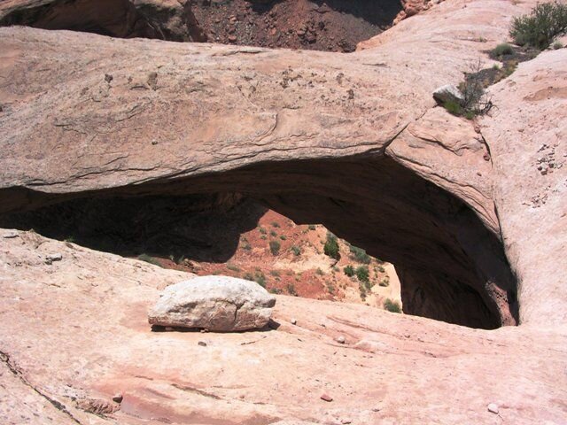 CliffhangerArch.JPG