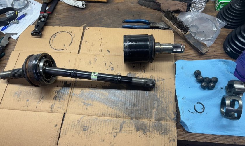 tundra CV axle.jpg
