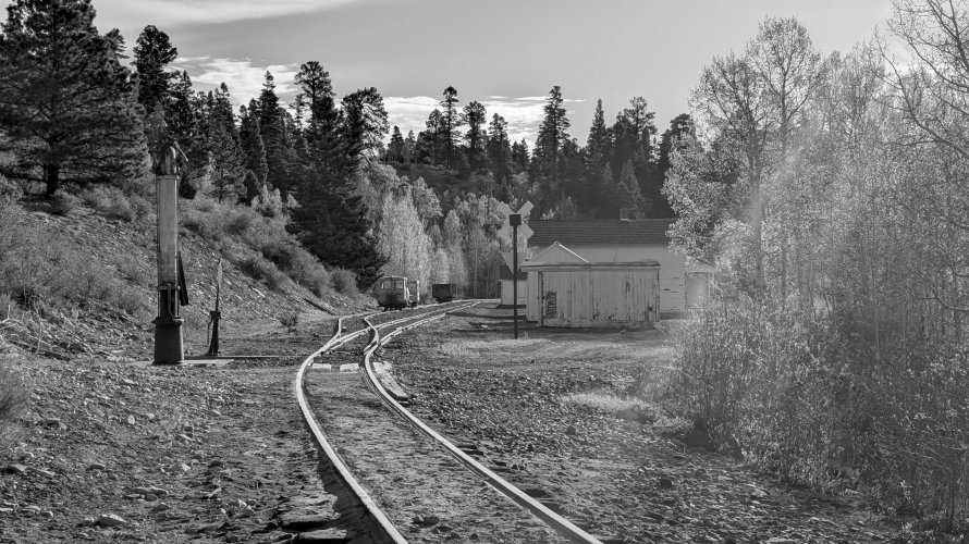 Sublette_Morning_B&W.jpg