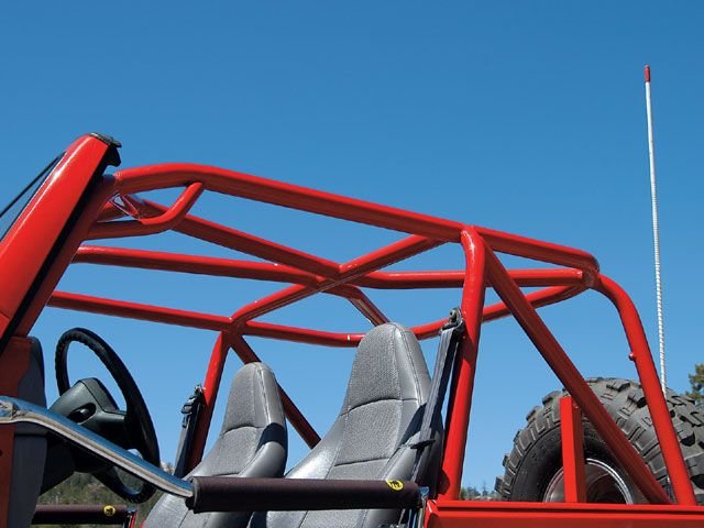 0708_4wd_17_z+1997_jeep_tj+extreme_gear_offroad_rollcage.jpg