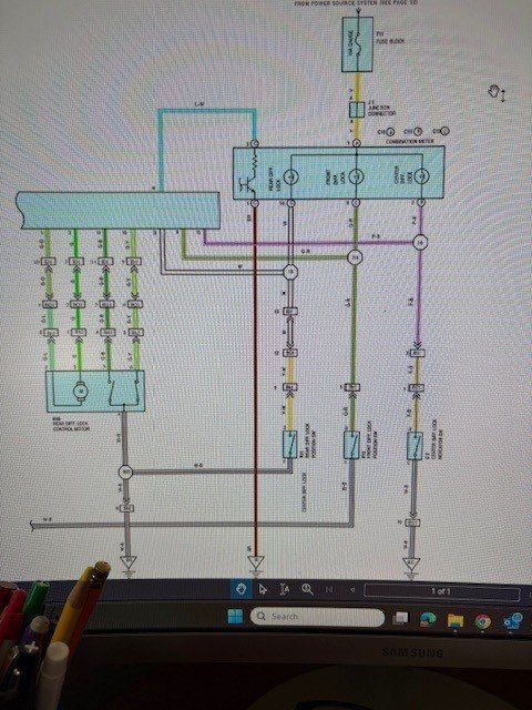locker wiring photo.jpg