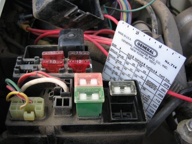 main_fuse_box.jpg