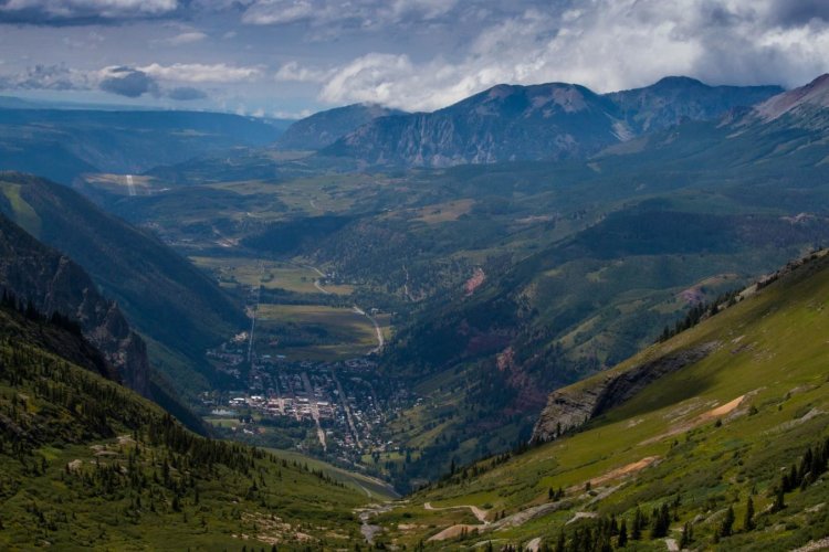 telluride-1-resize.jpg
