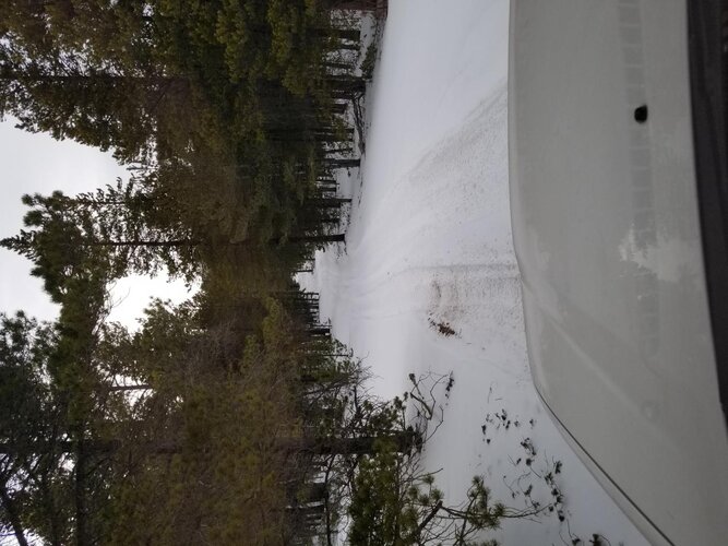 8 Too much snow for solo!.jpg