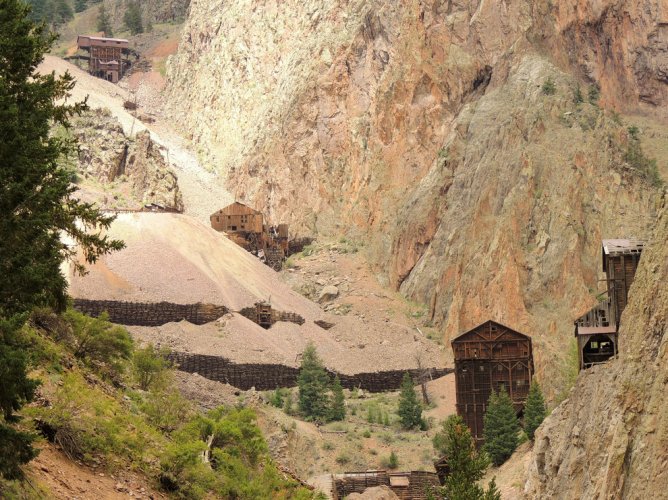 commodore_mine_creededistrict.jpg