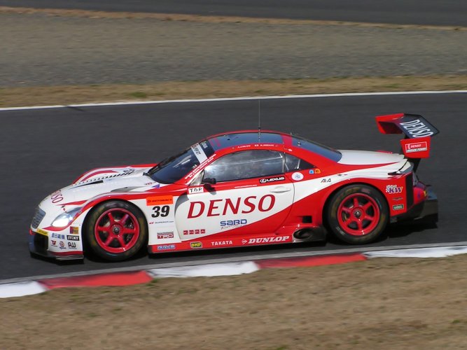 #39_Lexus_SC430_01.jpg