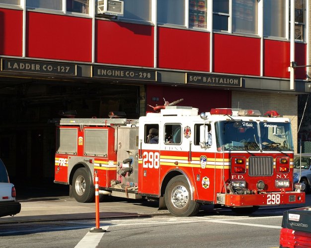 nyfd_engine298.jpg