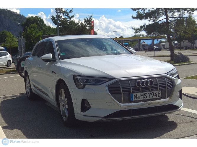audi794.jpg