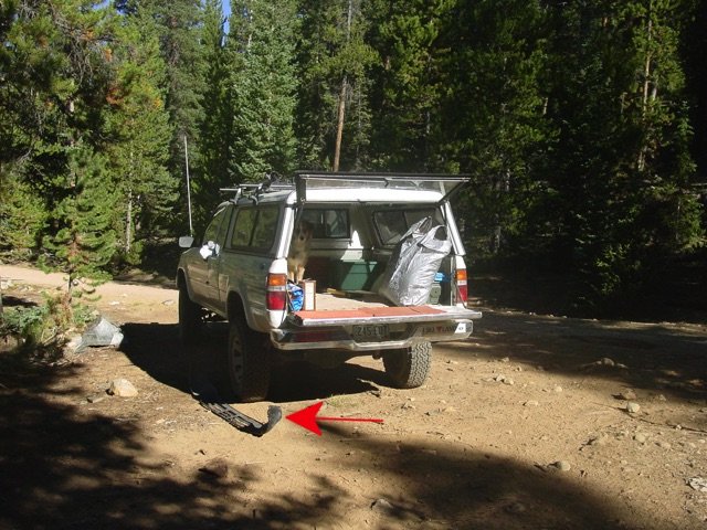 DSC00944_with_arrow_mid.jpg