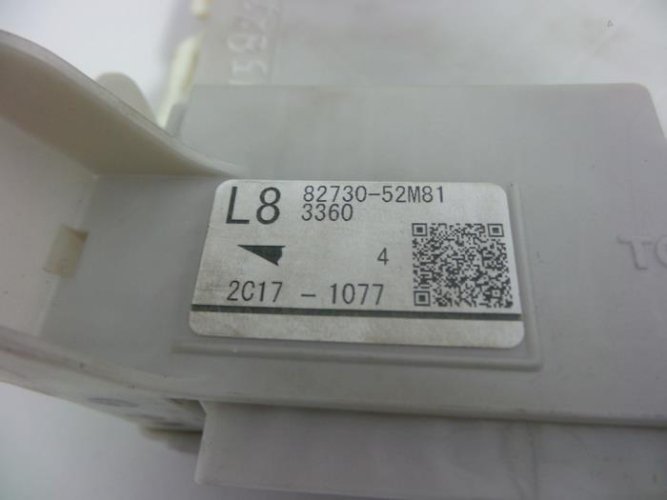 yaris_1077_part.jpg